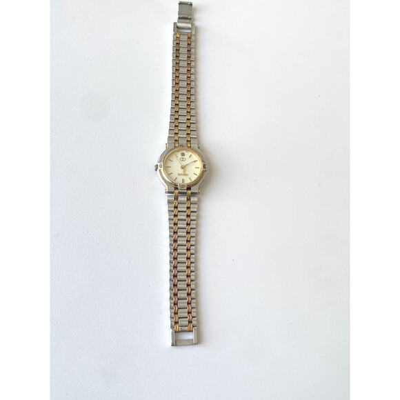 Authentic Gucci Women's Two-Tone Stainless Steel 25mm Watch - Picture 11 of 16